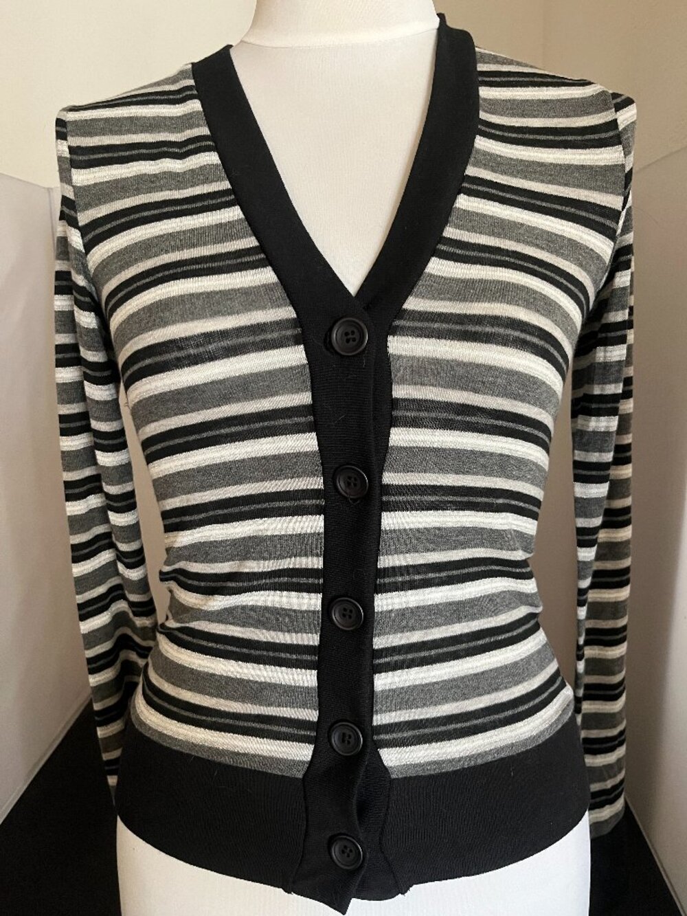 Cardigan with "Glitter"